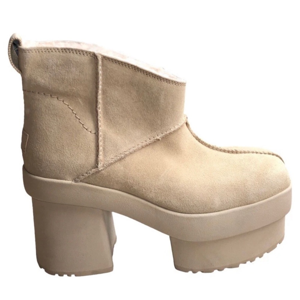 UGG Women's New Heights Platform Mini Mustard Seed, NWB Size 7.5 - Picture 5 of 9